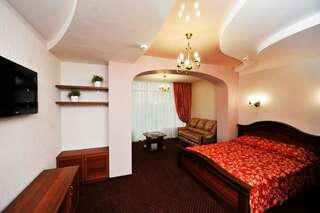 Гостиница Crystal Palace Краснодар Улучшенный двухместный номер с 1 кроватью-7